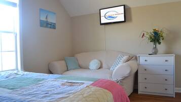 3 chambres, fer et planche à repasser, Wi-Fi gratuit, draps fournis