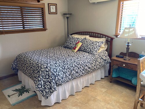 Soothing cottage in the heart of Silicon Valley.