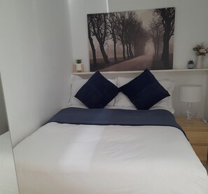 2 Schlafzimmer, Bügeleisen/Bügelbrett, Reisekinderbett, kostenloses WLAN
