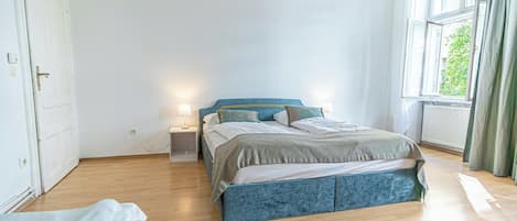 Basic Room | Iron/ironing board, free WiFi