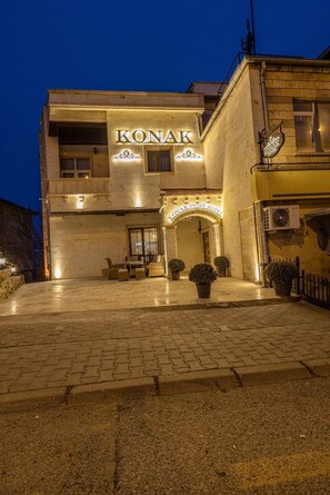 Exterior detail - Konak Stone House (Urgup)