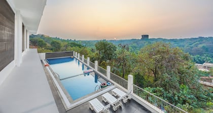 Alaya Stays Midpoint UMA 1 Room Suites