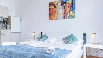 Basic Apartment | Iron/ironing board, free WiFi