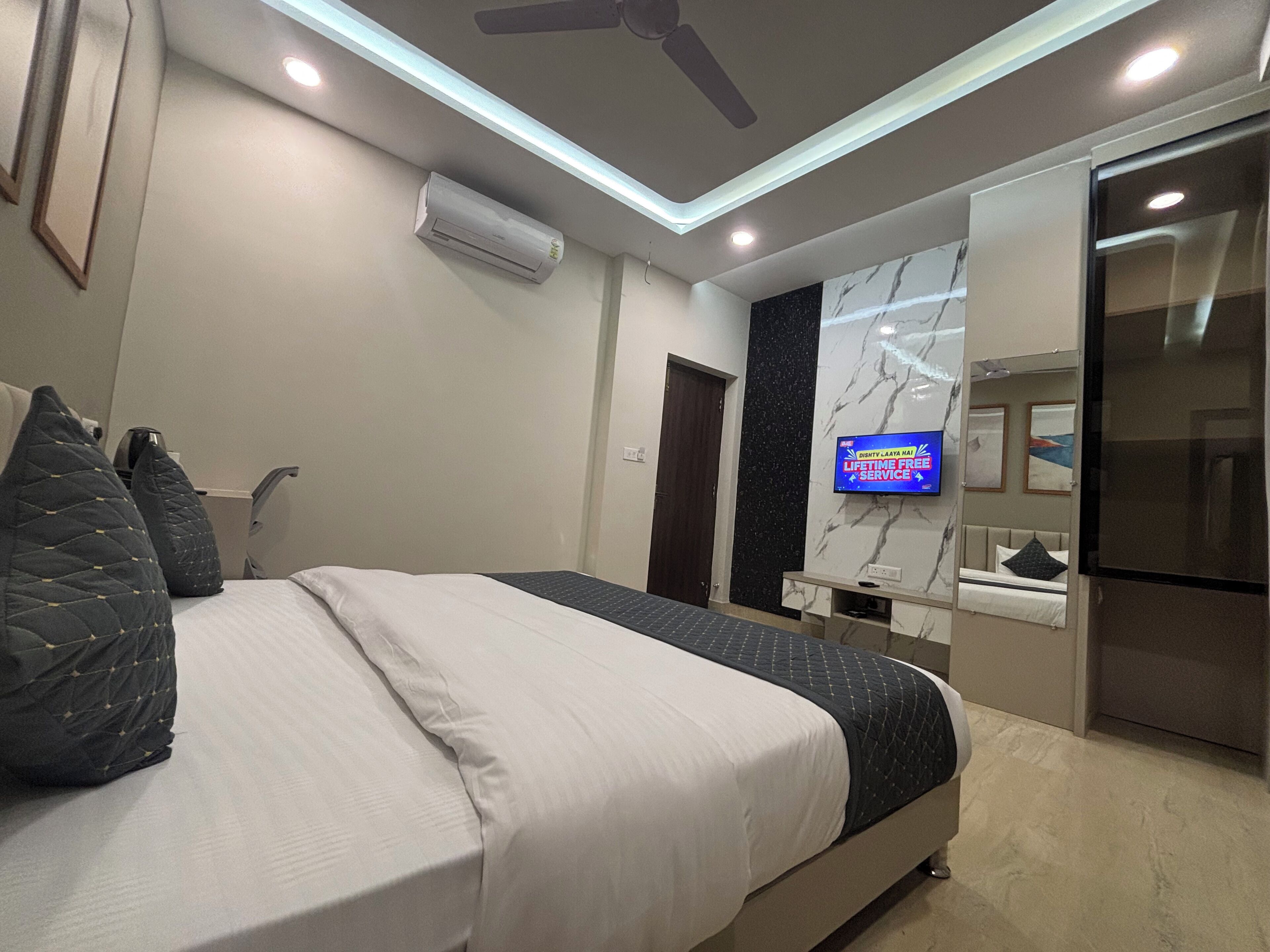 Deluxe-dobbeltværelse | Arbejdsområde til bærbare computere, gratis Wi-Fi