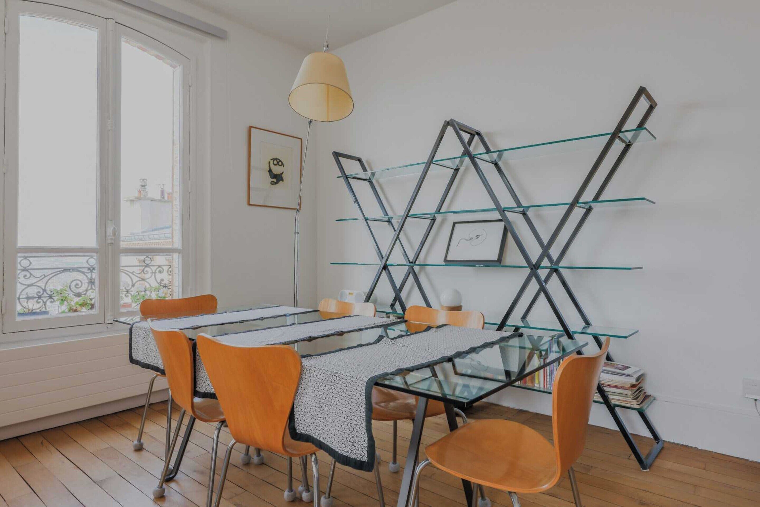 Apartment | Dining