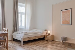 Lägenhet Basic | Strykjärn/strykbräda och gratis wi-fi