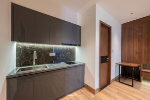 Fridge, microwave, oven, stovetop - blueocean (Da Nang)