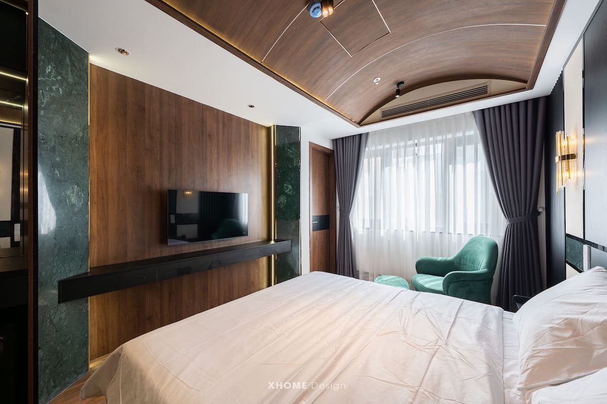 Deluxe Double Room | In-room safe, desk, soundproofing, free WiFi