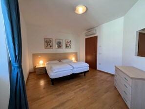 2 bedrooms, free WiFi - Family Baia 4 (Nago-Torbole)