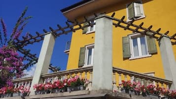 DĂ©tail de lâextĂ©rieur