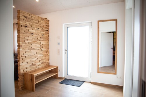 Apartment 'Kleines Glück Wettenberg' mit privater Terrasse, Garten und WLAN
