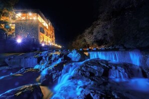 Exterior - Huaqiangu Hostel (Hangzhou)