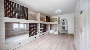 Felles sovesal – classic, balkong | Badstue