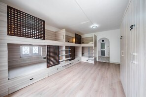 Felles sovesal – classic, balkong | Badstue