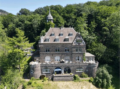 Vacation apartment in the castle - villa with terrace