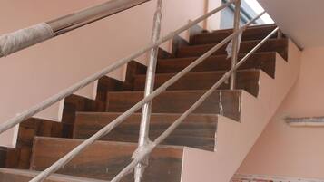 Basic Studio Suite | Interior