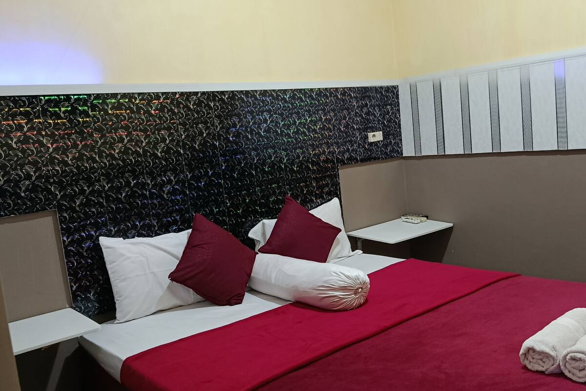 Standard Double Room, Balcony | Free WiFi