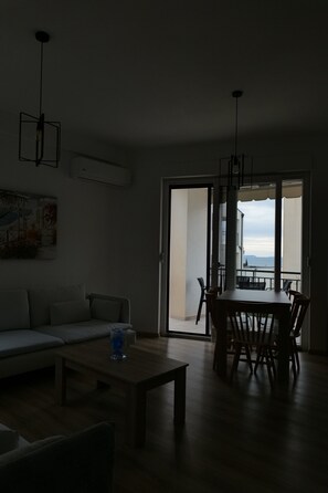 Comfort Apartment, Balcony, Sea View | Living area | 43-inch flat-screen TV with satellite channels - Stay By Ilvesta White Rock (Dhërmi)