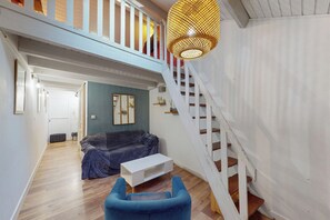 Interior - Charming T1 Nantes center near tramway & train station (Nantes)