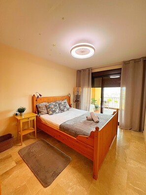 2 bedrooms, iron/ironing board, Internet, bed sheets - Calanova Golf Holidays by Residea (Mijas)
