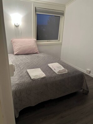 อพาร์ทเมนท์, 2 ห้องนอน, ระเบียง | 2 ห้องนอน