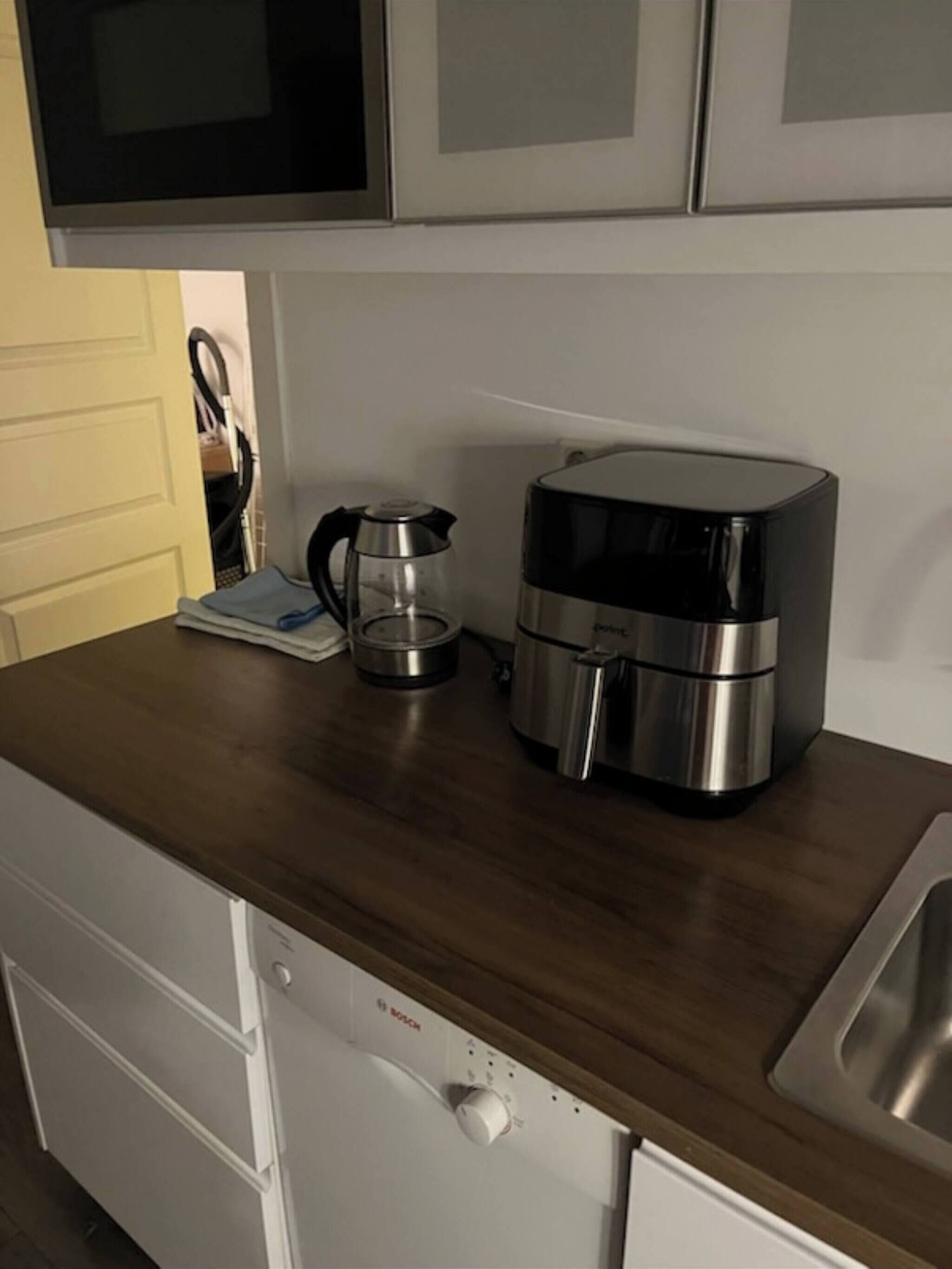 Apartment, 2 Bedrooms, Balcony | Private kitchen