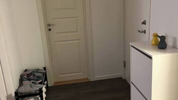 Apartment, 2 Bedrooms, Balcony | Interior