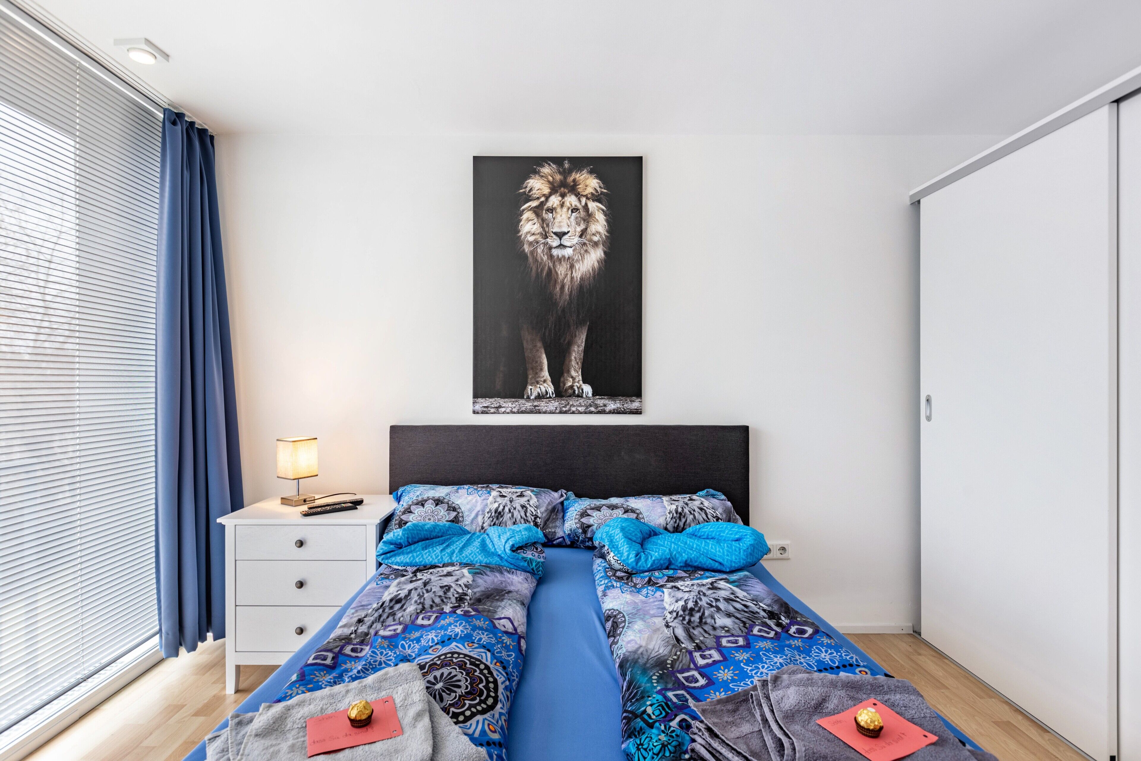 2 Schlafzimmer, Schreibtisch, Bügeleisen/Bügelbrett, WLAN