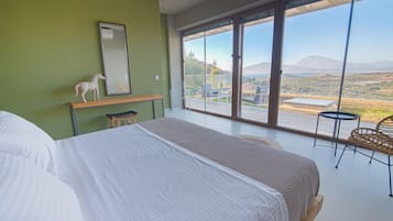 In-room safe, blackout drapes, iron/ironing board, free WiFi