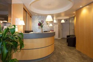 Lobby - Le Challonge (Dinan)