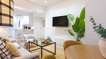 Apartment (2 Bedrooms) | Living area | TV