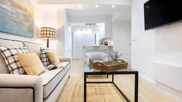 公寓 (2 Bedrooms) | 起居區 | 電視