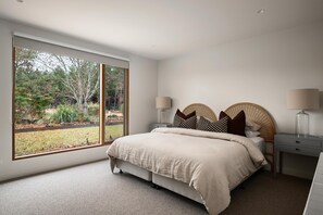 4 Schlafzimmer, Bügeleisen/Bügelbrett, kostenloses WLAN, Bettwäsche