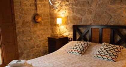 Ca l'Era Rural House