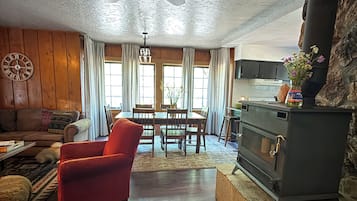 Smart TV, offices, computer monitors