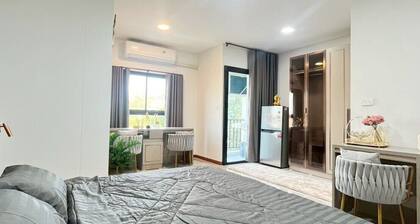 ✈️ How to Get from Don Mueang Airport to The Rise 789