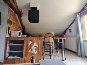 Interior - Gite L'albizia – In the Heart of Périgord (Paulin)