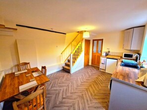 Dining - Manor cottage annexe  (Kempsey)