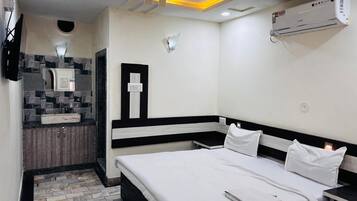 Deluxe Room | Free WiFi