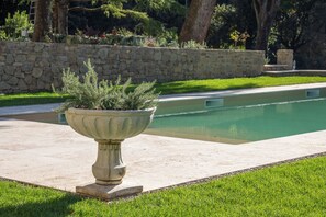 Outdoor pool - Hotel Villa L'Avvenire (Siena)