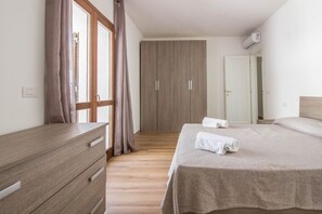 Bügeleisen/Bügelbrett