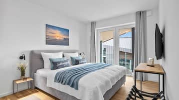 1 bedroom, iron/ironing board, WiFi (free), bed sheets