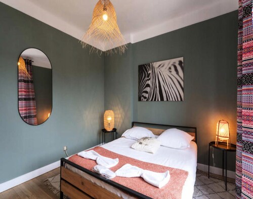 Messina for Eight People