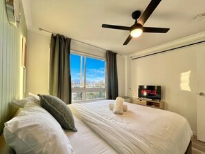 2 habitaciones, escritorio, tabla de planchar con plancha y wifi 