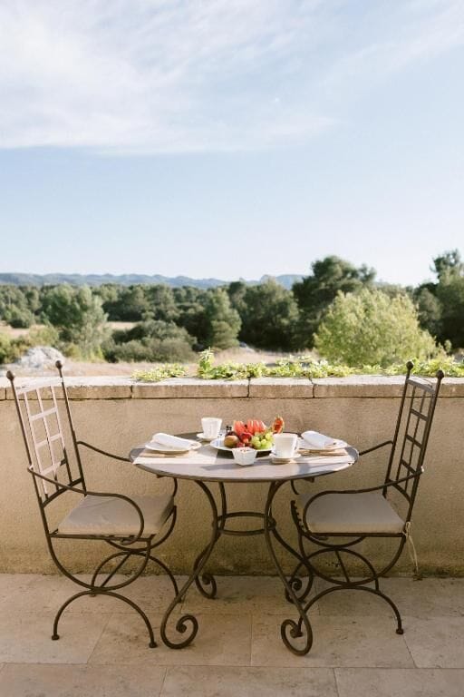 Familie suite, uitzicht op tuin | Buiten dineren | Franse gerechten, uitzicht op de tuin 