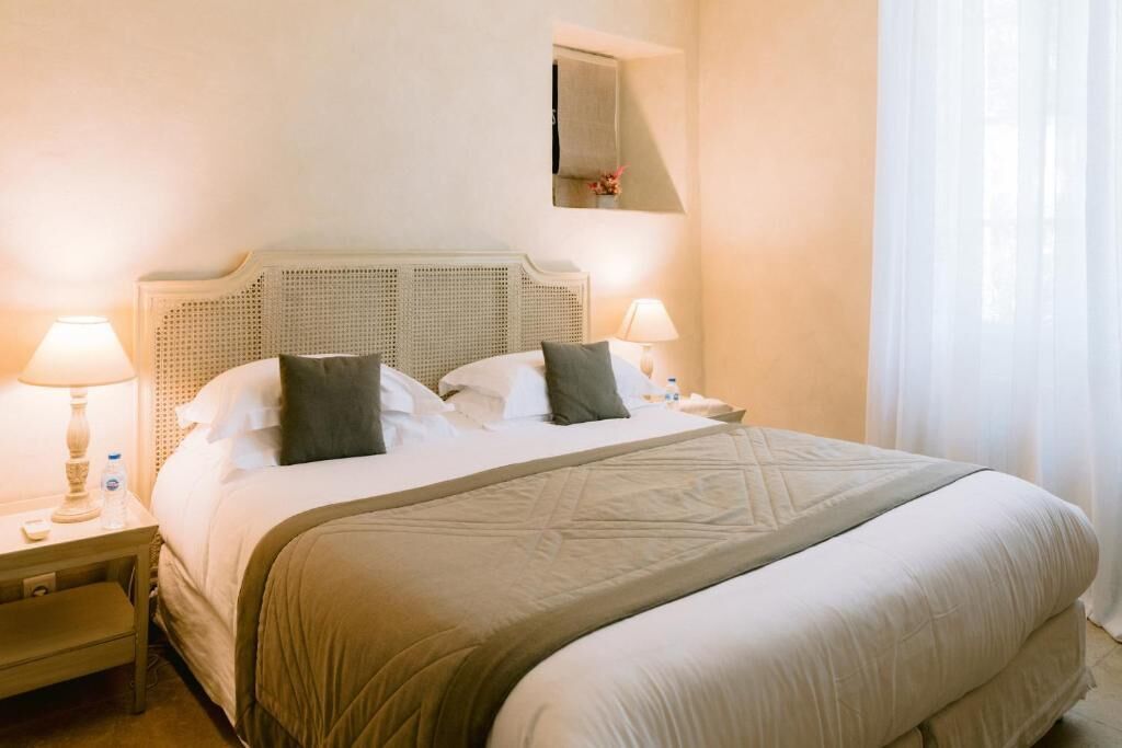 Appartement Familial | Coffres-forts dans les chambres, fer et planche à repasser