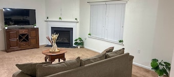 Modern 4BR Near Uptown Charlotte