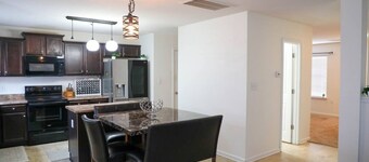 Modern 4BR Near Uptown Charlotte