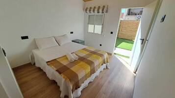 3 bedrooms, free WiFi, bed sheets