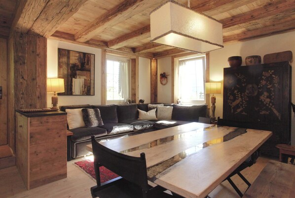 Televisio, työhuone